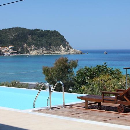 Capro - Milos Bay Villas Áyios Nikítas Exterior foto