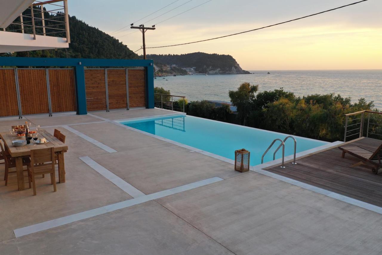 Capro - Milos Bay Villas Áyios Nikítas Exterior foto